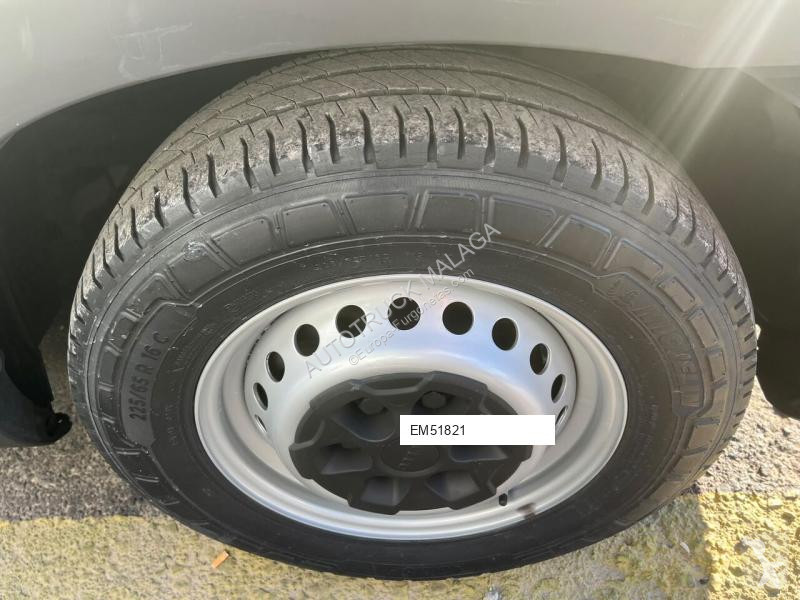 Furgoneta Iveco 35-120