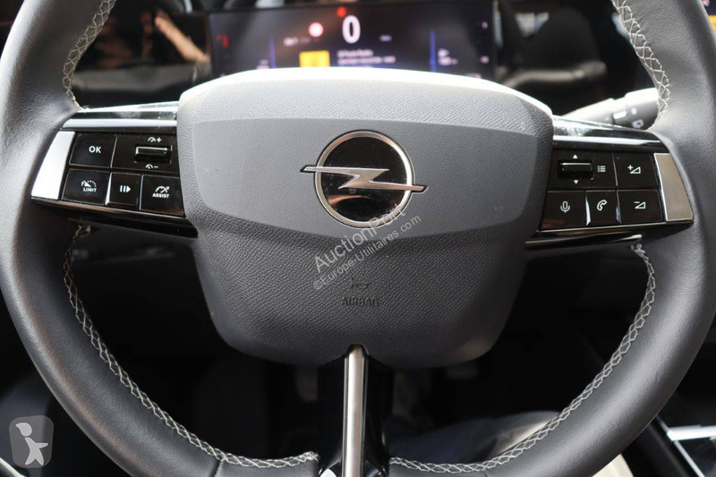 عربة نفعية Opel