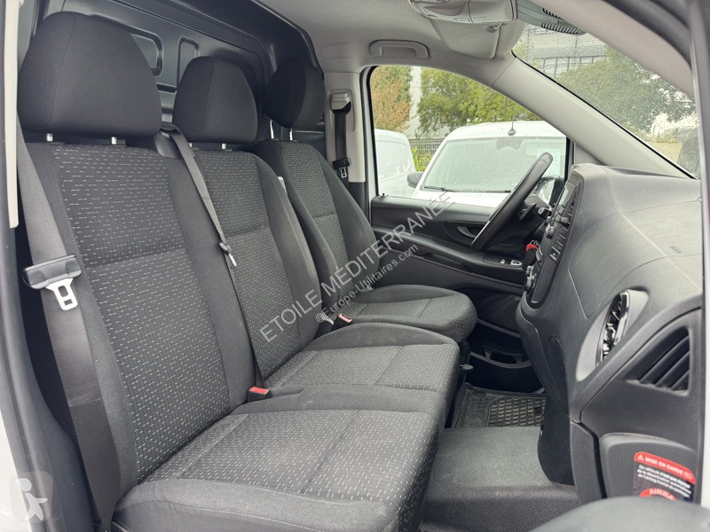 Véhicule utilitaire Mercedes Vito  Fourgon...