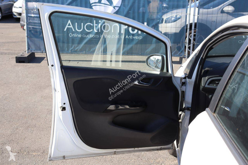Samochód dostawczy Opel