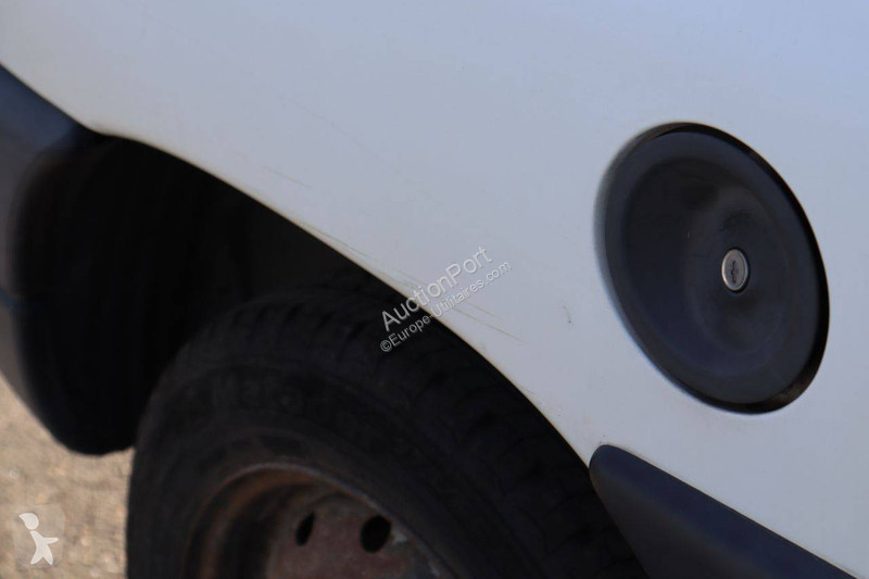 Véhicule utilitaire Peugeot