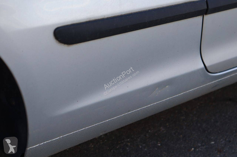 عربة نفعية Volkswagen Fox