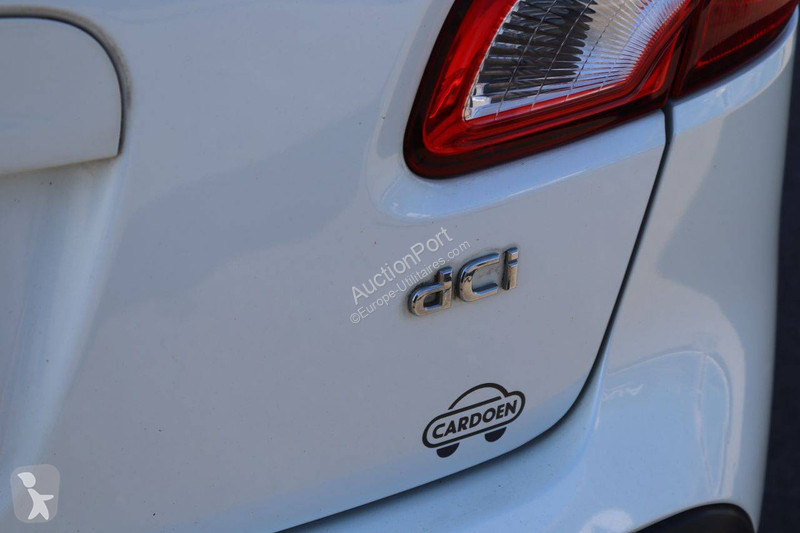 Samochód dostawczy Nissan acenta + navi QASHQAI
