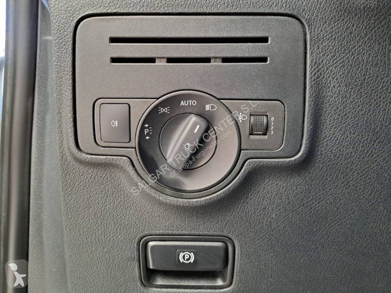 عربة نفعية Mercedes