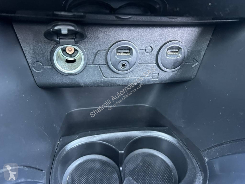 Peugeot 1.6 e-HDi 92ch 5cv Féline 1erMain 5Port...