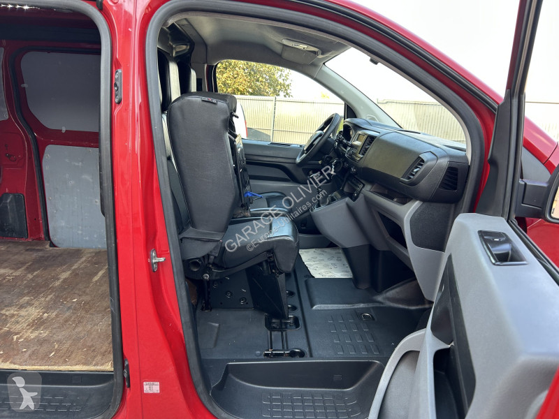 Véhicule utilitaire Toyota Proace Médium 2.0...