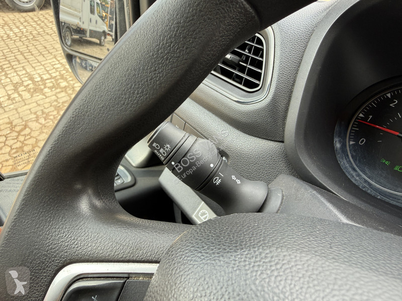 Renault Plancher T35 2.3 DCI 150PK Lowliner...