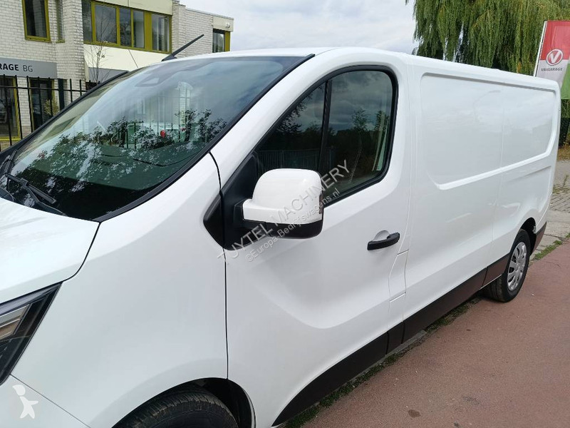 Furgoneta Nissan 2.0 dCi 2025 38.258 km Airco...