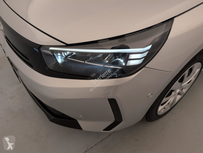 Véhicule utilitaire Opel