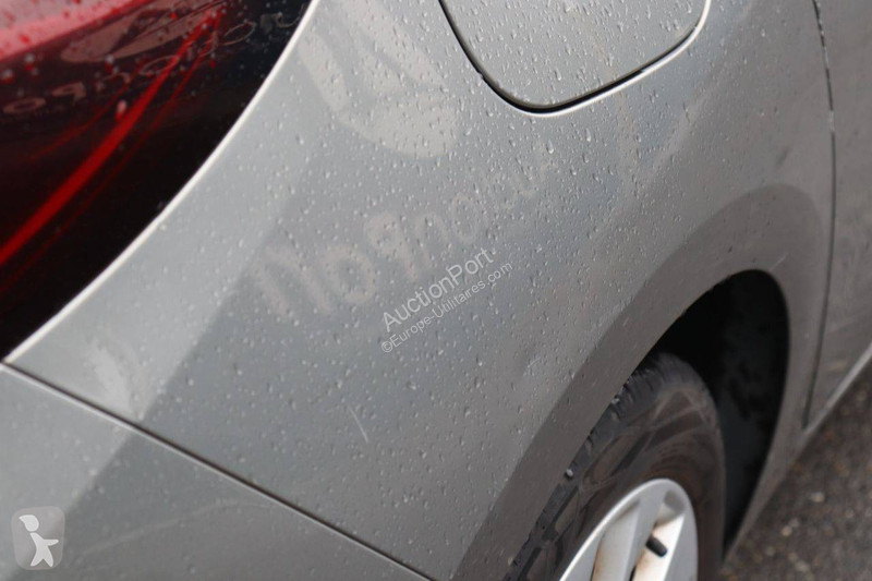 Véhicule utilitaire Opel