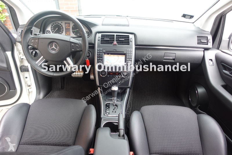 Véhicule utilitaire Mercedes B...