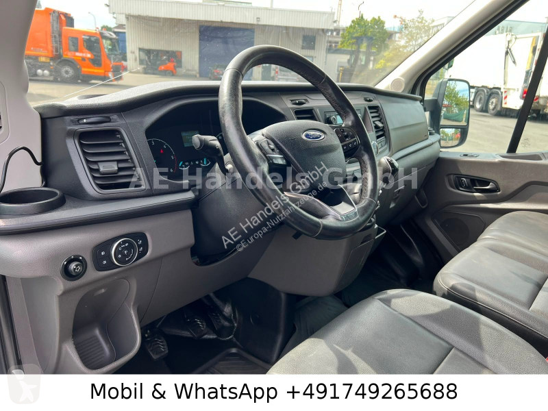 Véhicule utilitaire Ford 2.0 Maxi Pritsche DoKa...
