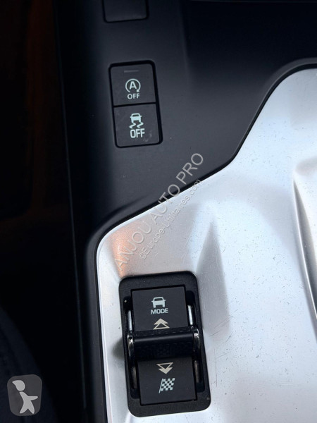 Úžitkové vozidlo Jaguar D180 AWD 2.0 180CH S BVA9