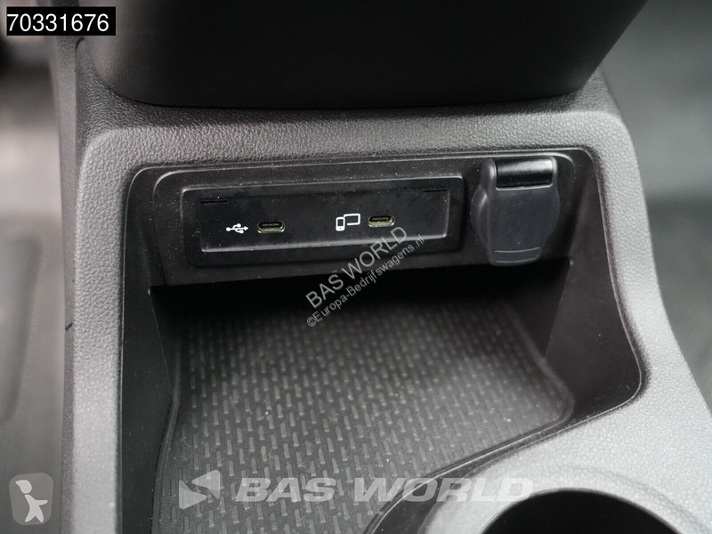 Véhicule utilitaire Mercedes L2H1 LED Klima...