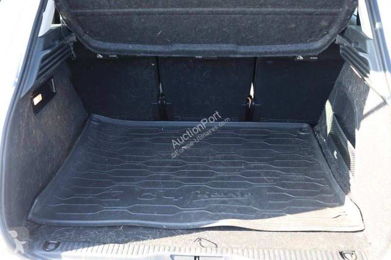 Véhicule utilitaire Citroën C4
