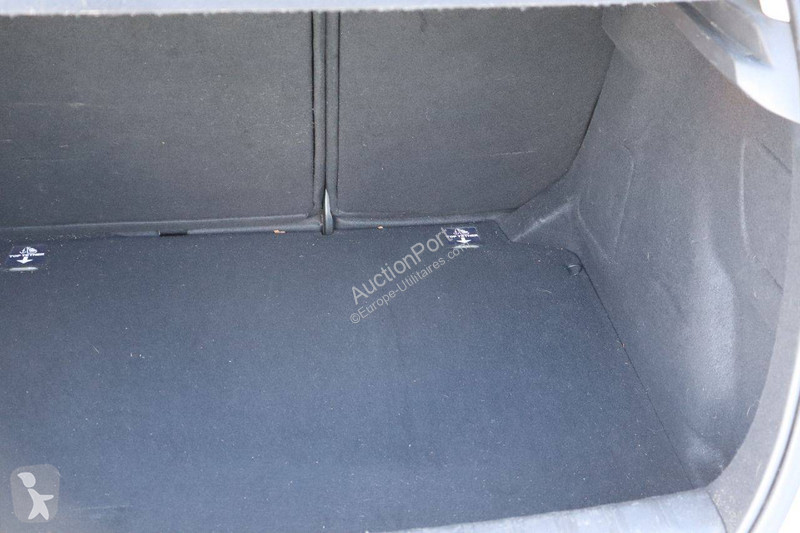 Véhicule utilitaire Peugeot