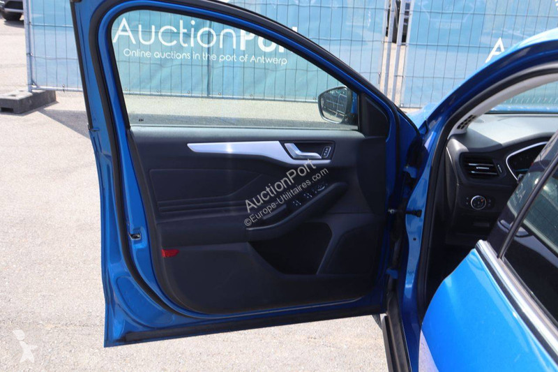 Véhicule utilitaire Ford
