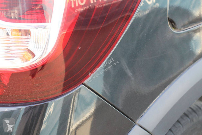 Véhicule utilitaire Dacia
