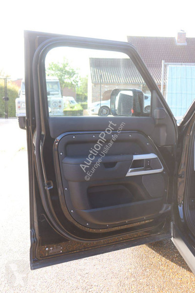 Véhicule utilitaire Land Rover