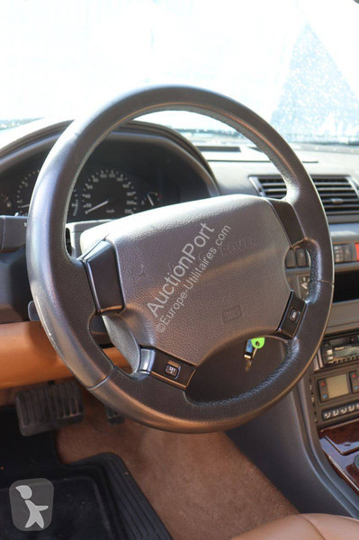 Véhicule utilitaire Land Rover