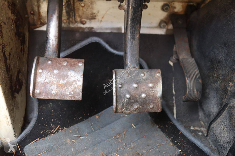 Véhicule utilitaire Land Rover