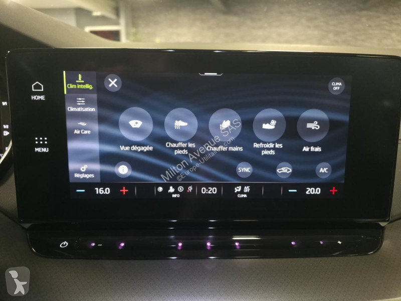 Véhicule utilitaire Skoda OCTAVIA Combi 2.0 TDI...