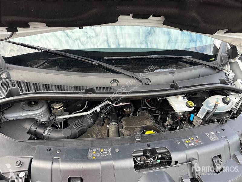 Furgoneta Renault 2.3DCI