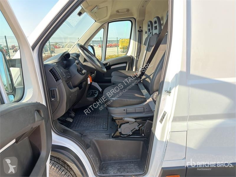 Véhicule utilitaire Opel