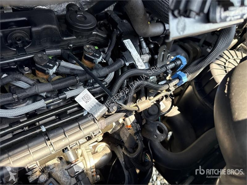 Véhicule utilitaire Opel 2.2 103 KW KA L4H2