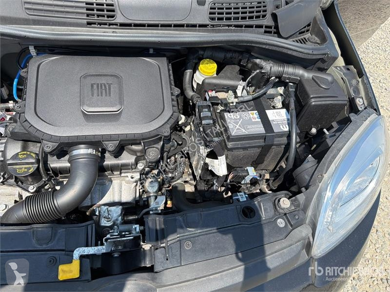 Комерційні автомобілі Fiat 1.0
