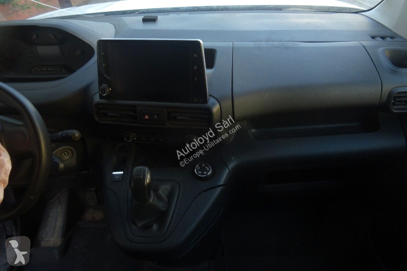 Véhicule utilitaire Peugeot PARTNER 1,5 HDI 100