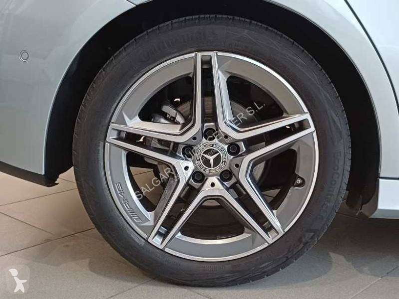 Furgoneta Mercedes