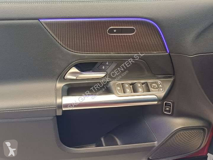 Комерційні автомобілі Mercedes
