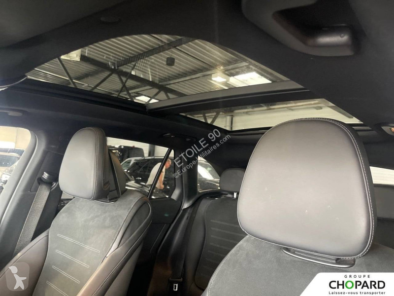 Лекотоварен автомобил Mercedes GLC 300 de...