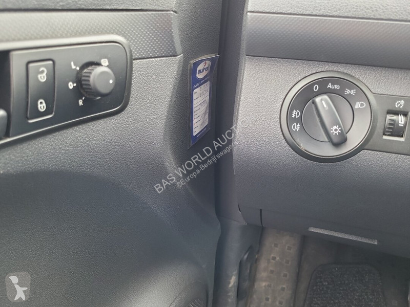 Лекотоварен автомобил Volkswagen 102PK