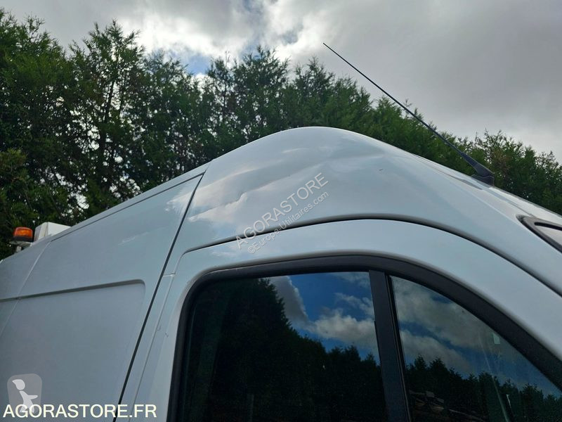 Лекотоварен автомобил Renault