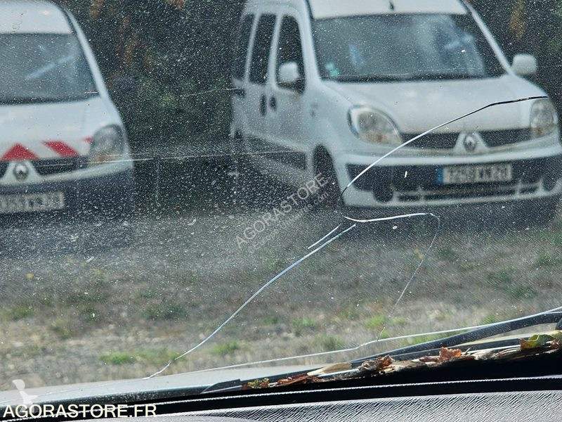 Лекотоварен автомобил Renault