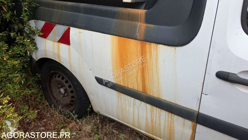 Лекотоварен автомобил Renault KANGOO