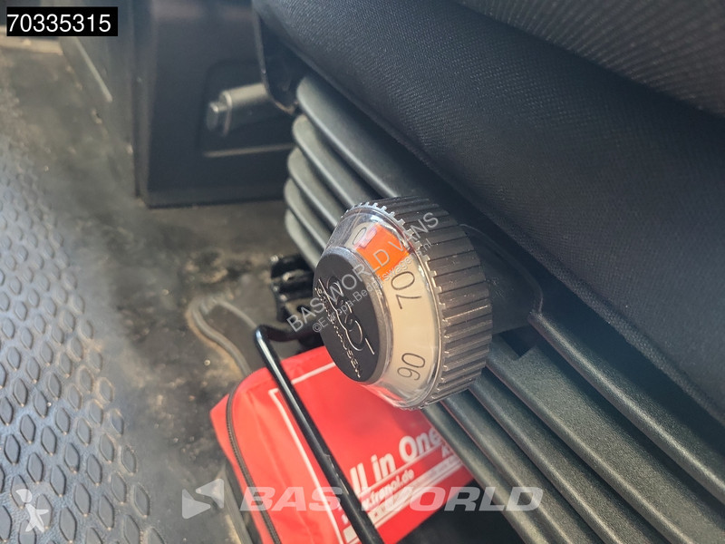 Furgoneta Iveco 72C21 3.0L Automaat 1000KG...