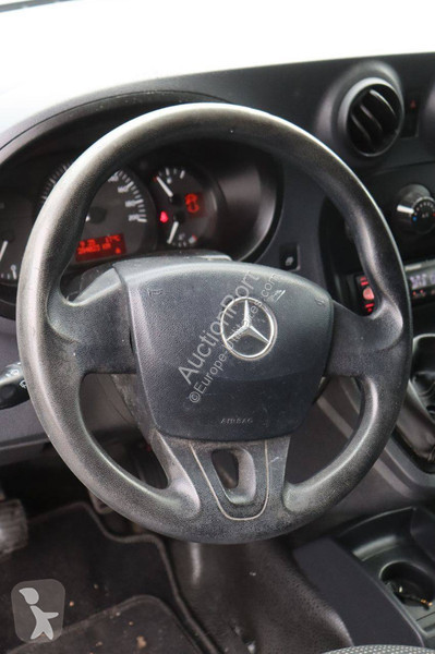 Furgoneta Mercedes