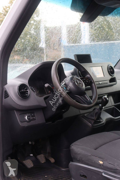 Mercedes 316 CDI van
