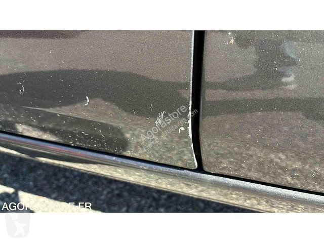 Коммерческий автомобиль