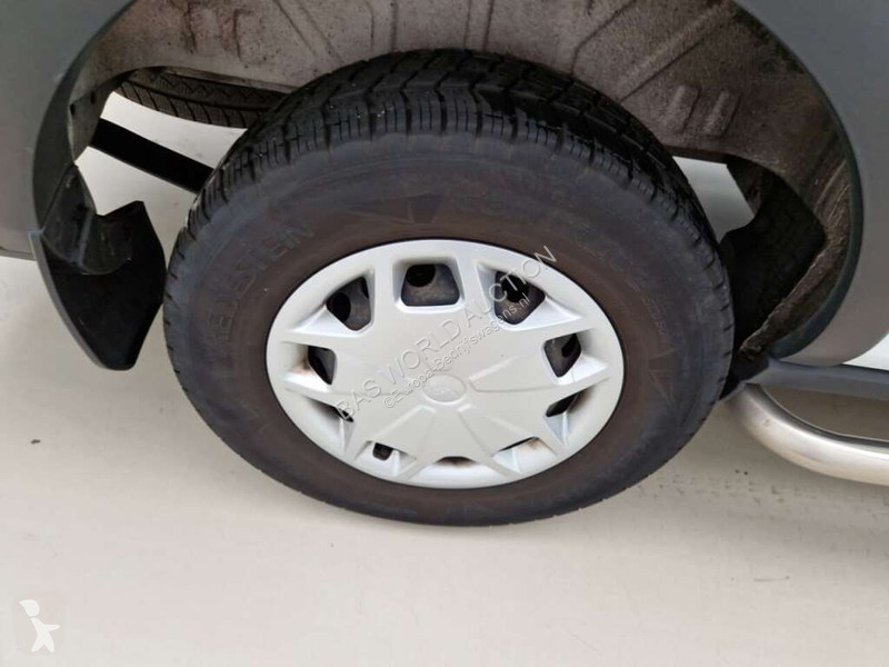 Užitkové vozidlo Ford 350 2.0 TDCI L3H2 Trend...