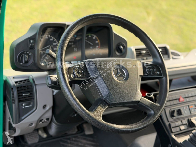 Veículo utilitário Unimog U530 LOF Agrar DSK...