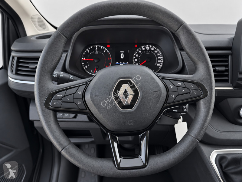 Furgoneta Renault L2H1 3000 KG BLUE DCI 150...