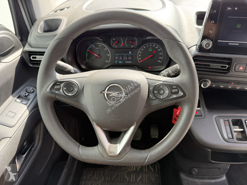 Furgoneta Opel 50kWh 136PK Elektrisch! L1 285KM...