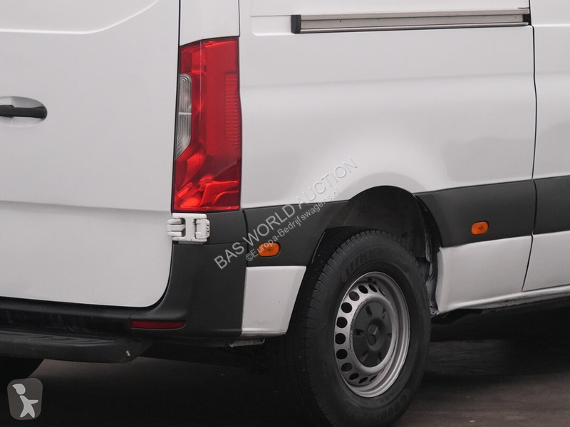 Haszongépjármű Mercedes 312