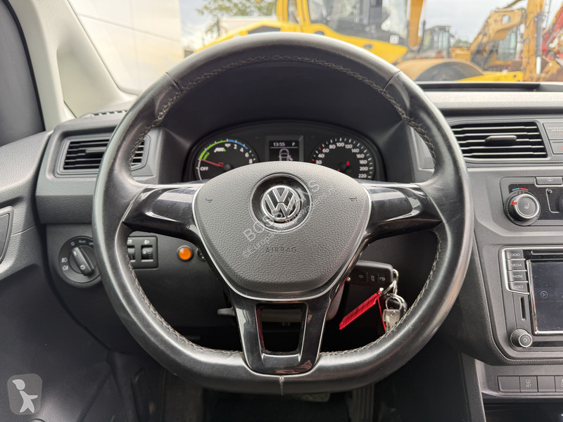 Furgoneta Volkswagen 37kWh 113PK L2H1...