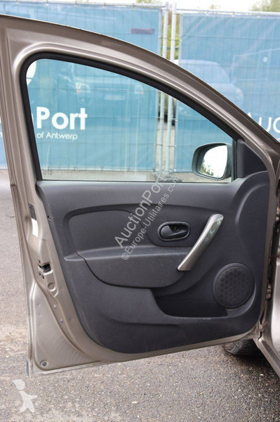 Haszongépjármű Dacia