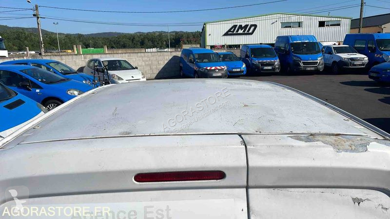Veículo utilitário Citroën BERLINGO